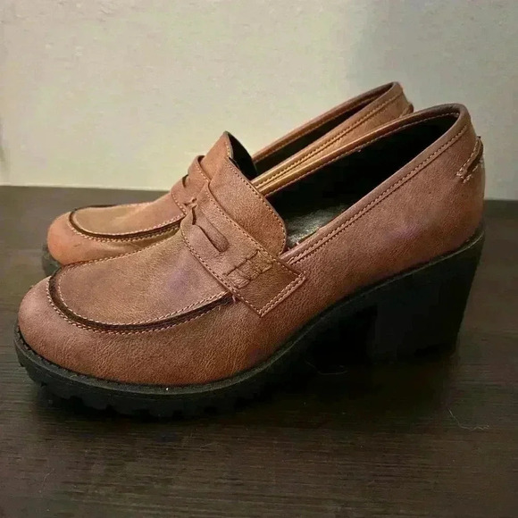Dirty Laundry Tan Brown Chunky Heel Womens Mary Janes Size 8.5 Y2K 90s Preppy - Picture 3 of 8
